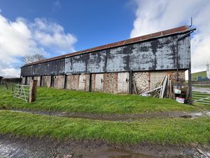 Barn- click for photo gallery